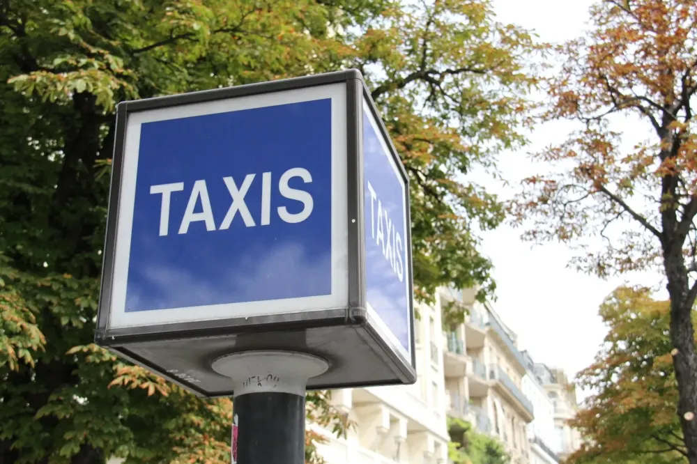 poteau taxi